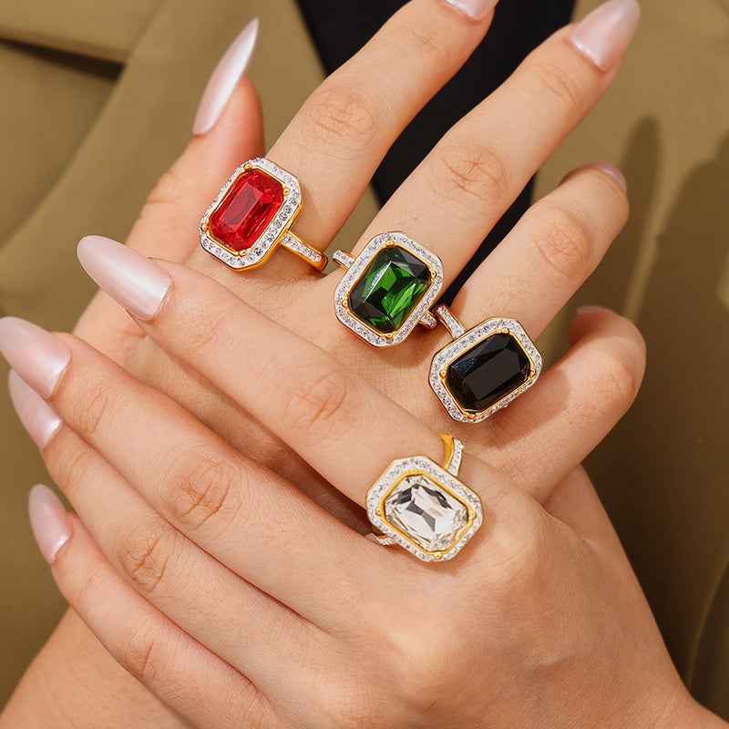 New Rectangular Ring With Large Diamond Niche Light Luxury Titanium Steel Plated 18K Gold Court Style Ring - Image 5